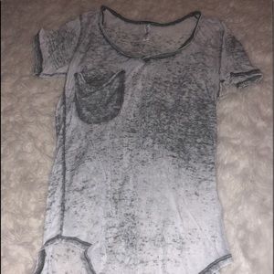 Tilly’s Gradient Pockey Top